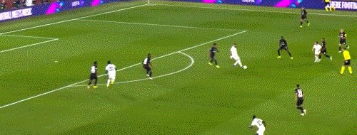 1660167420110083913.gif 动画 (3347).gif